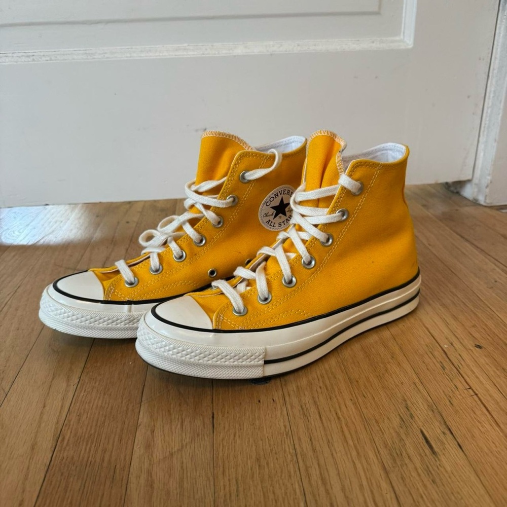 Yellow chuck 70 converse size 7.5